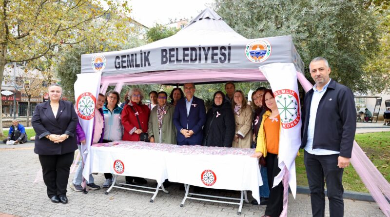 GEMLİK KENT KONSEYİ’NDEN MEME KANSERİ FARKINDALIĞINA ANLAMLI DESTEK