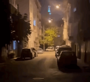ERGEN SOKAK KARANLIKLAR İÇİNDE